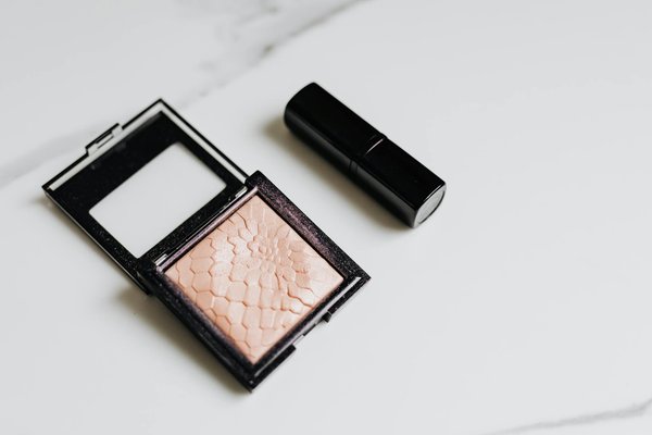 Les Must-Haves Beauté des Professionnels de l'Esthétique : Explorez Leurs Sélections Préférées!